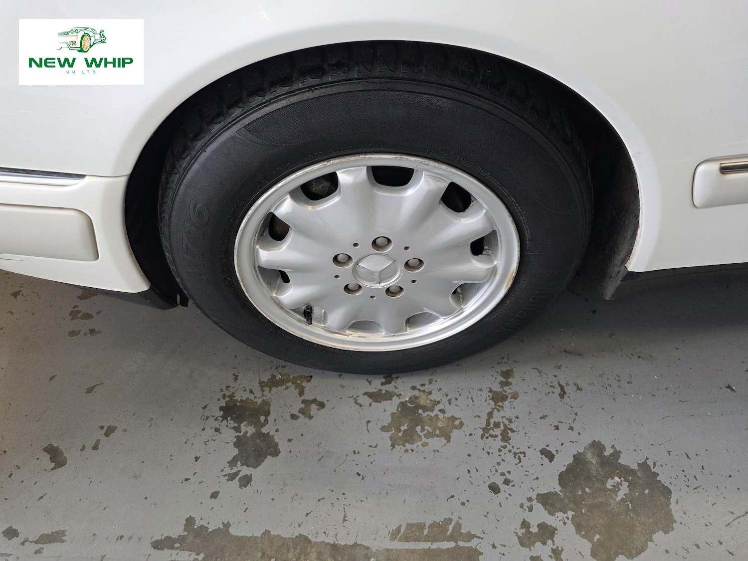 Used Mercedes-Benz E Class 1998 for sale - 76045610: Photo 48