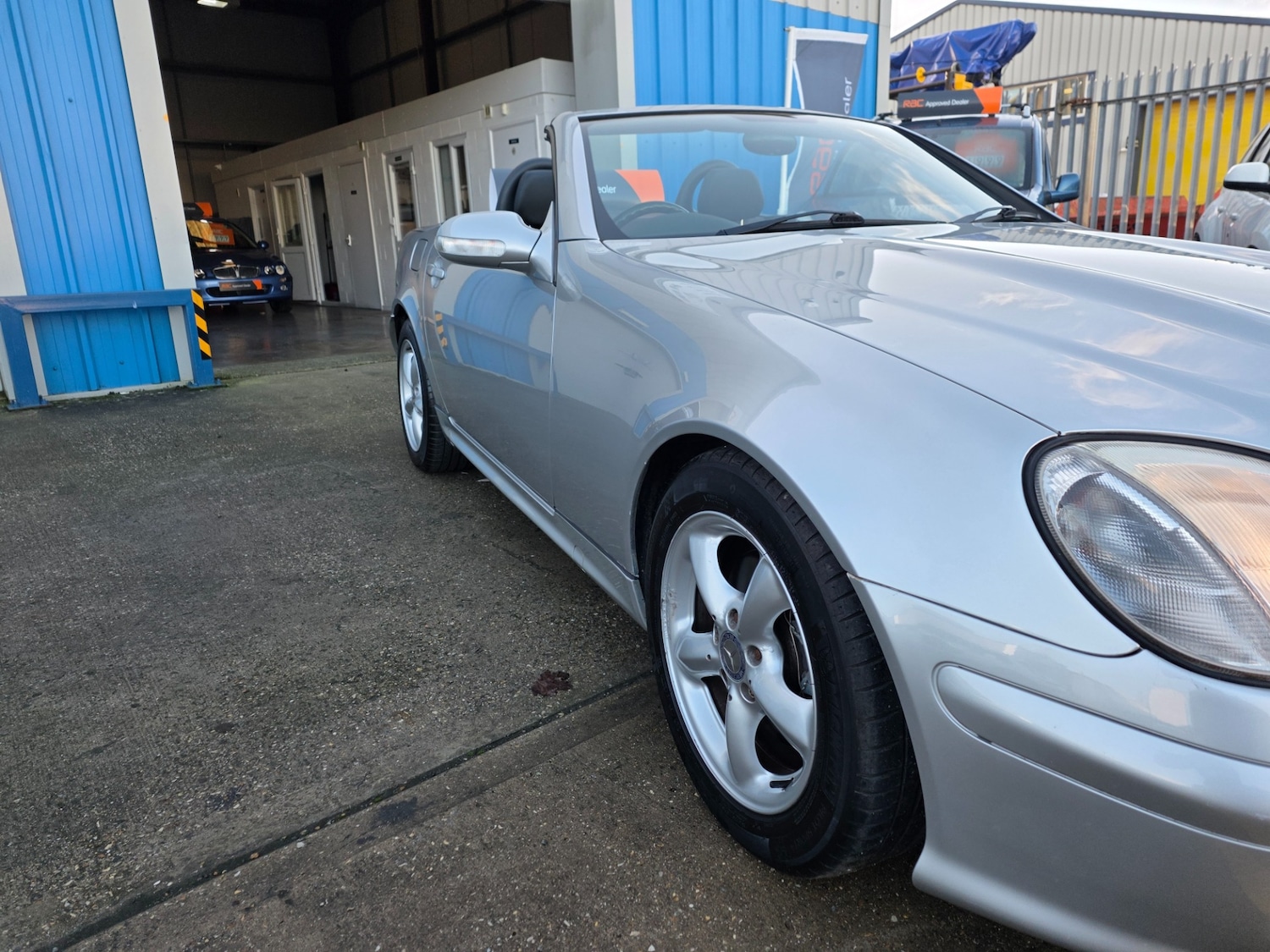 Used Mercedes-Benz SLK 2003 for sale - 76896723: Photo 14