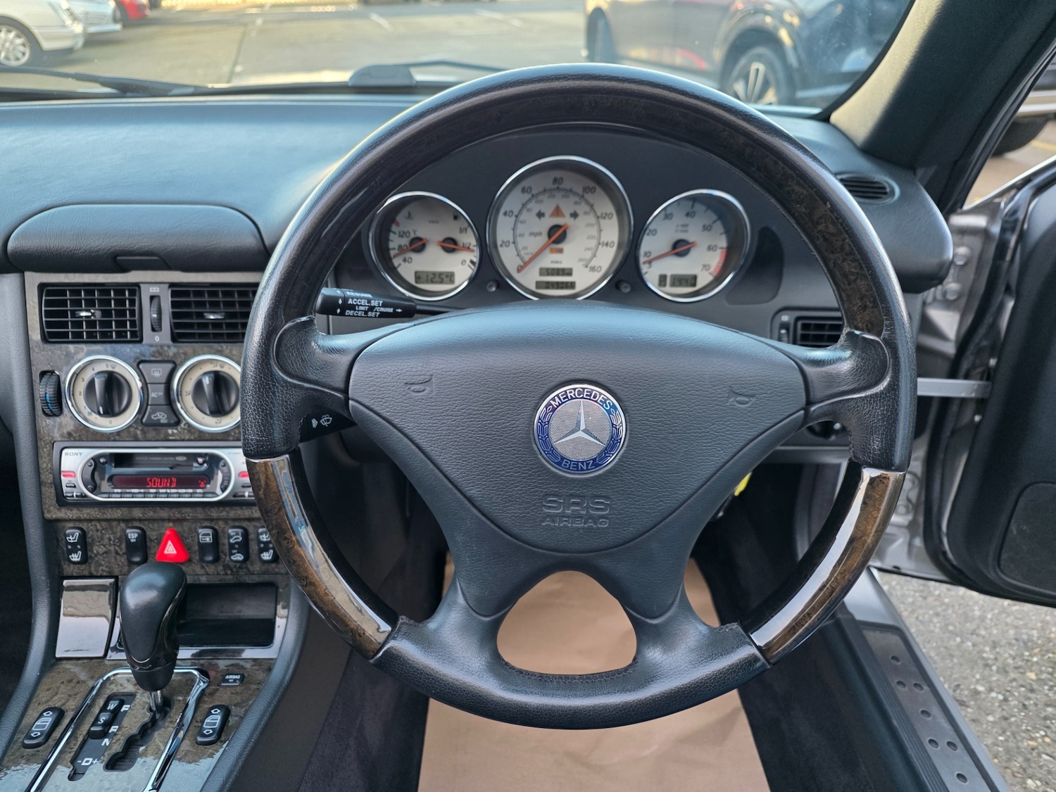 Used Mercedes-Benz SLK 2003 for sale - 76896723: Photo 49