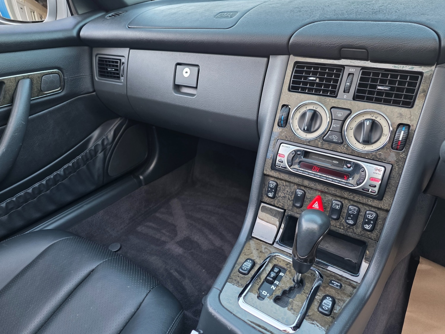 Used Mercedes-Benz SLK 2003 for sale - 76896723: Photo 51