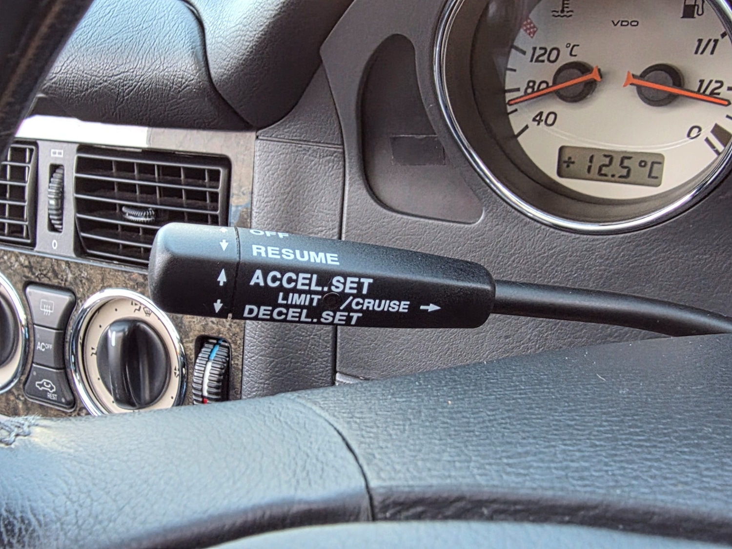 Used Mercedes-Benz SLK 2003 for sale - 76896723: Photo 55