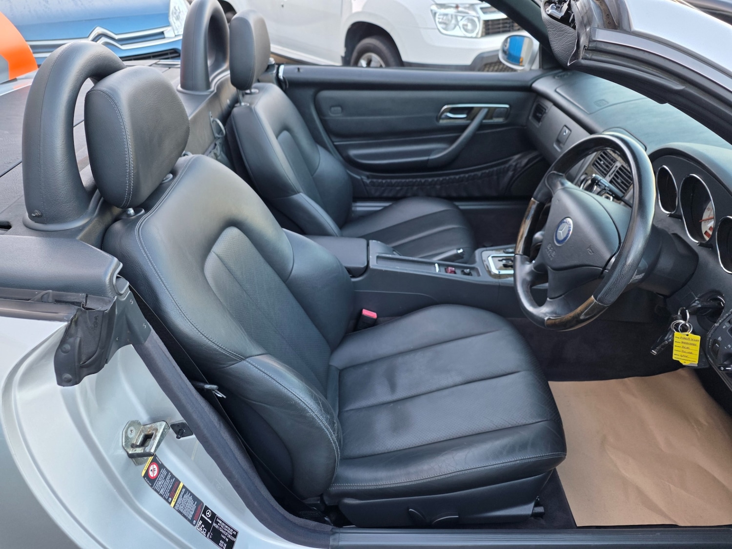 Used Mercedes-Benz SLK 2003 for sale - 76896723: Photo 8