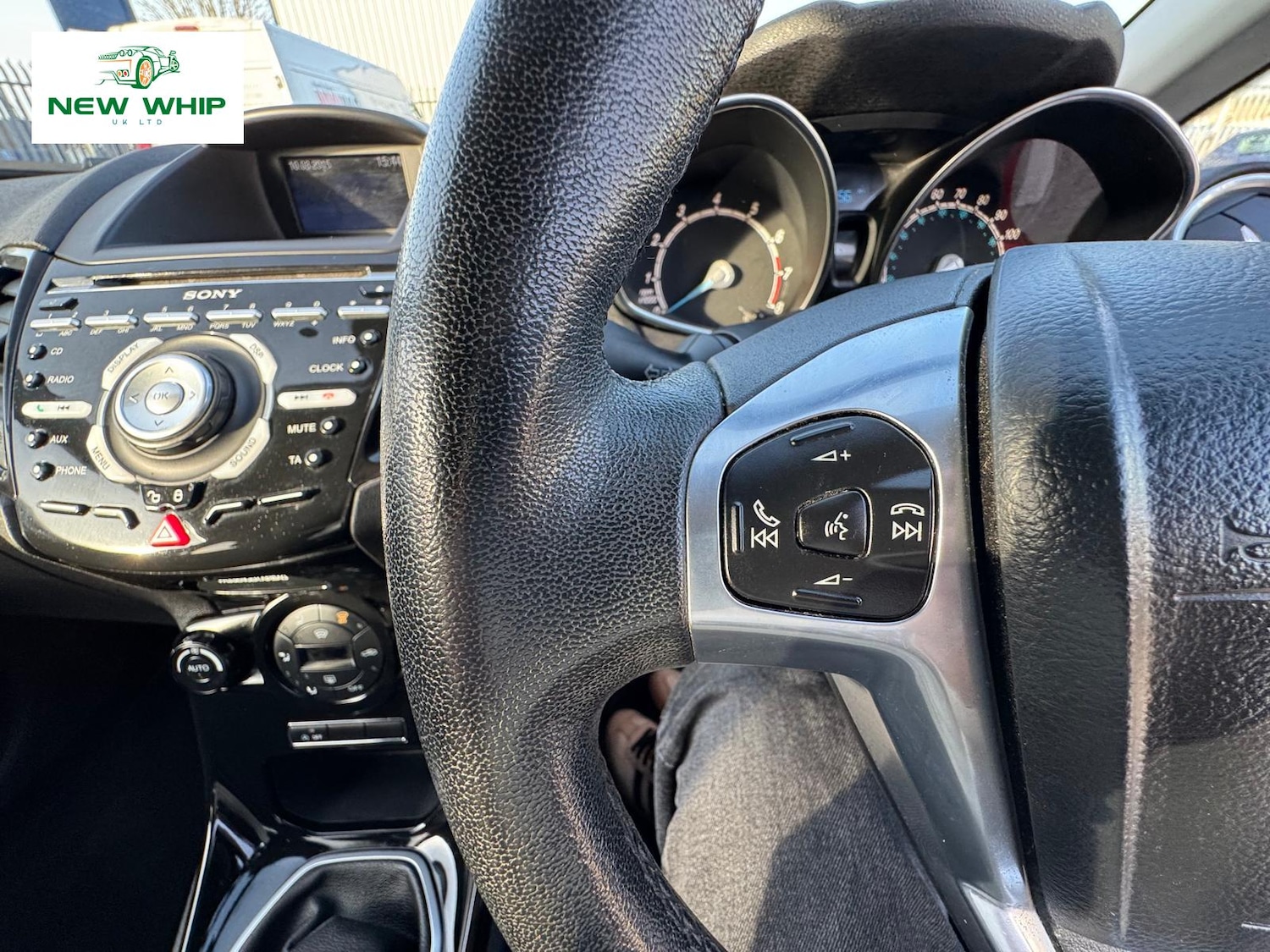 Used Ford Fiesta 2014 for sale - 77672850: Photo 26