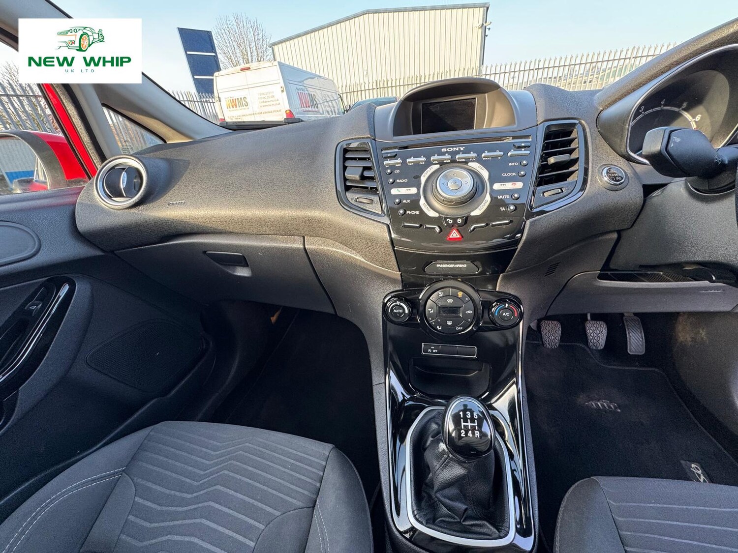 Used Ford Fiesta 2014 for sale - 77672850: Photo 28