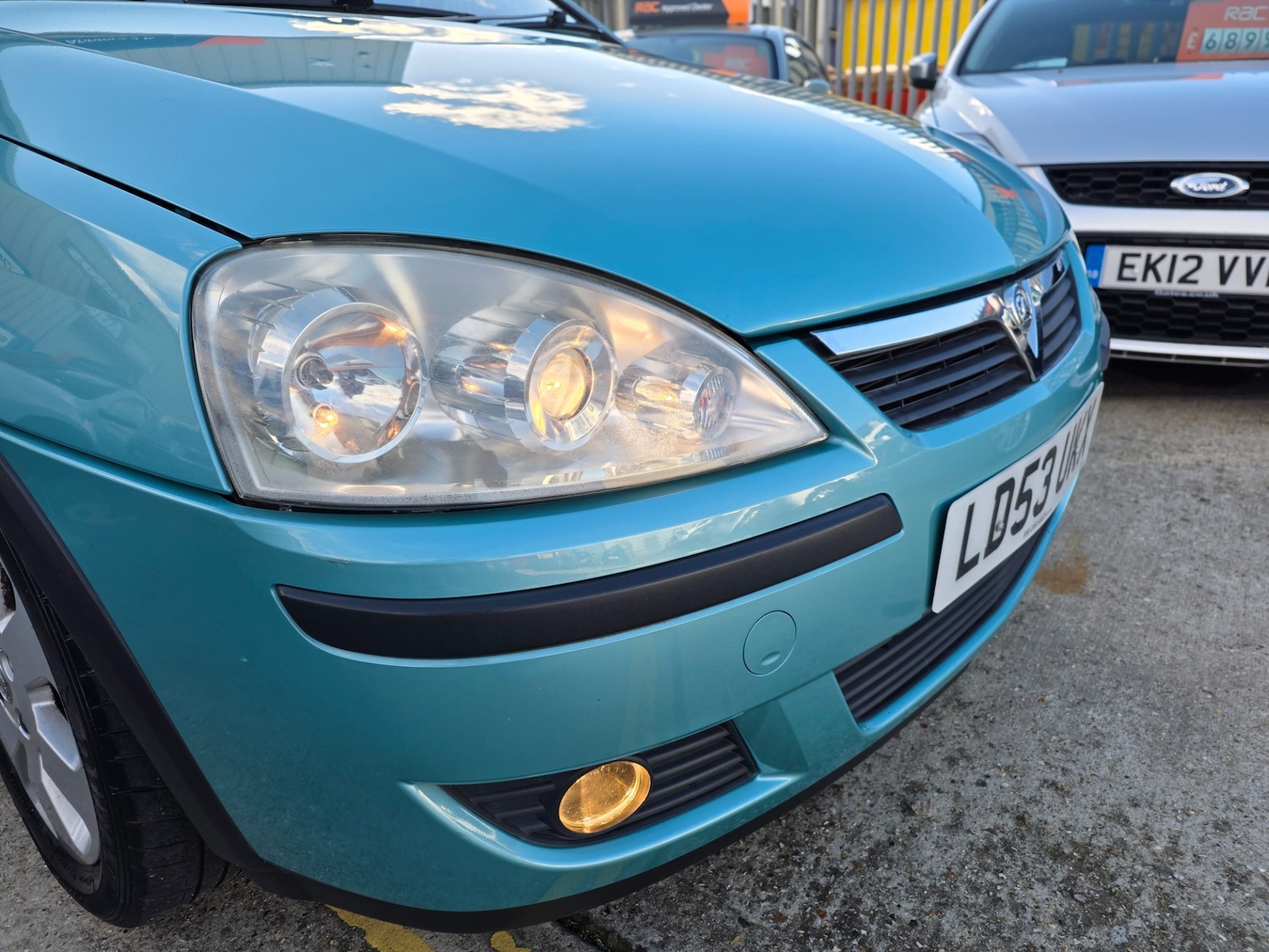 Used Vauxhall Corsa 2003 for sale - 76422111: Photo 26