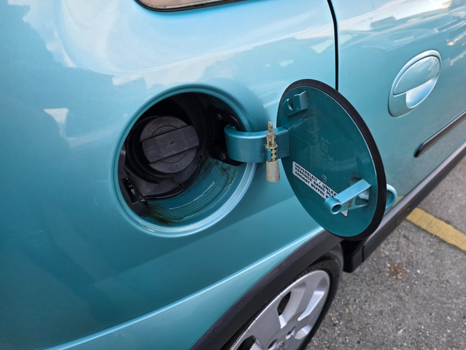 Used Vauxhall Corsa 2003 for sale - 76422111: Photo 34