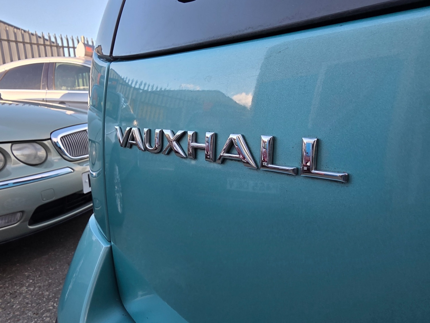 Used Vauxhall Corsa 2003 for sale - 76422111: Photo 35