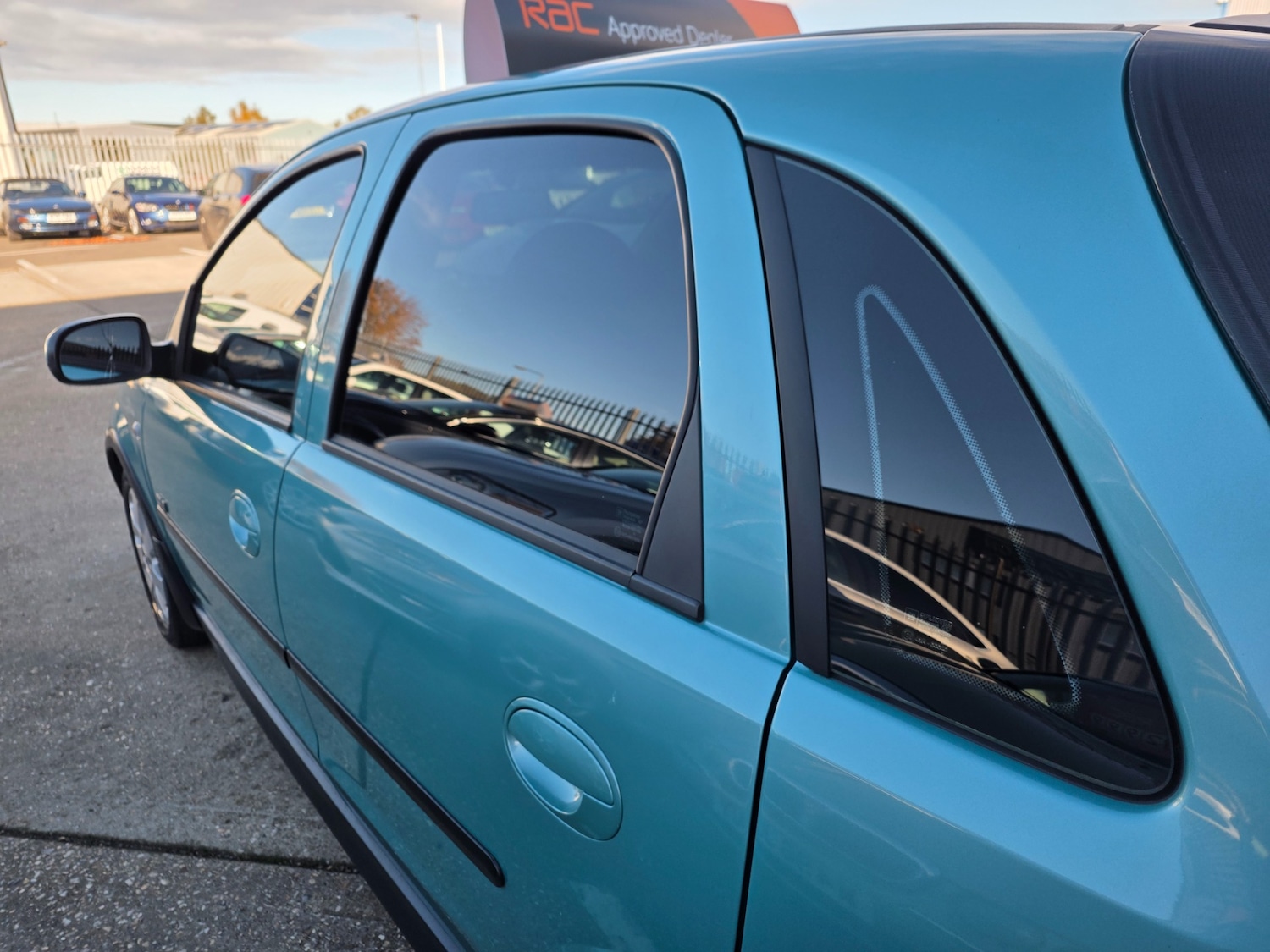 Used Vauxhall Corsa 2003 for sale - 76422111: Photo 36