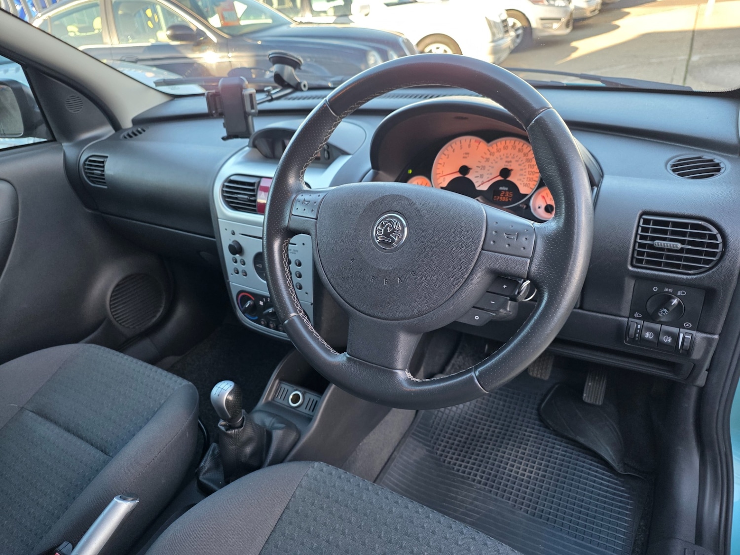 Used Vauxhall Corsa 2003 for sale - 76422111: Photo 45