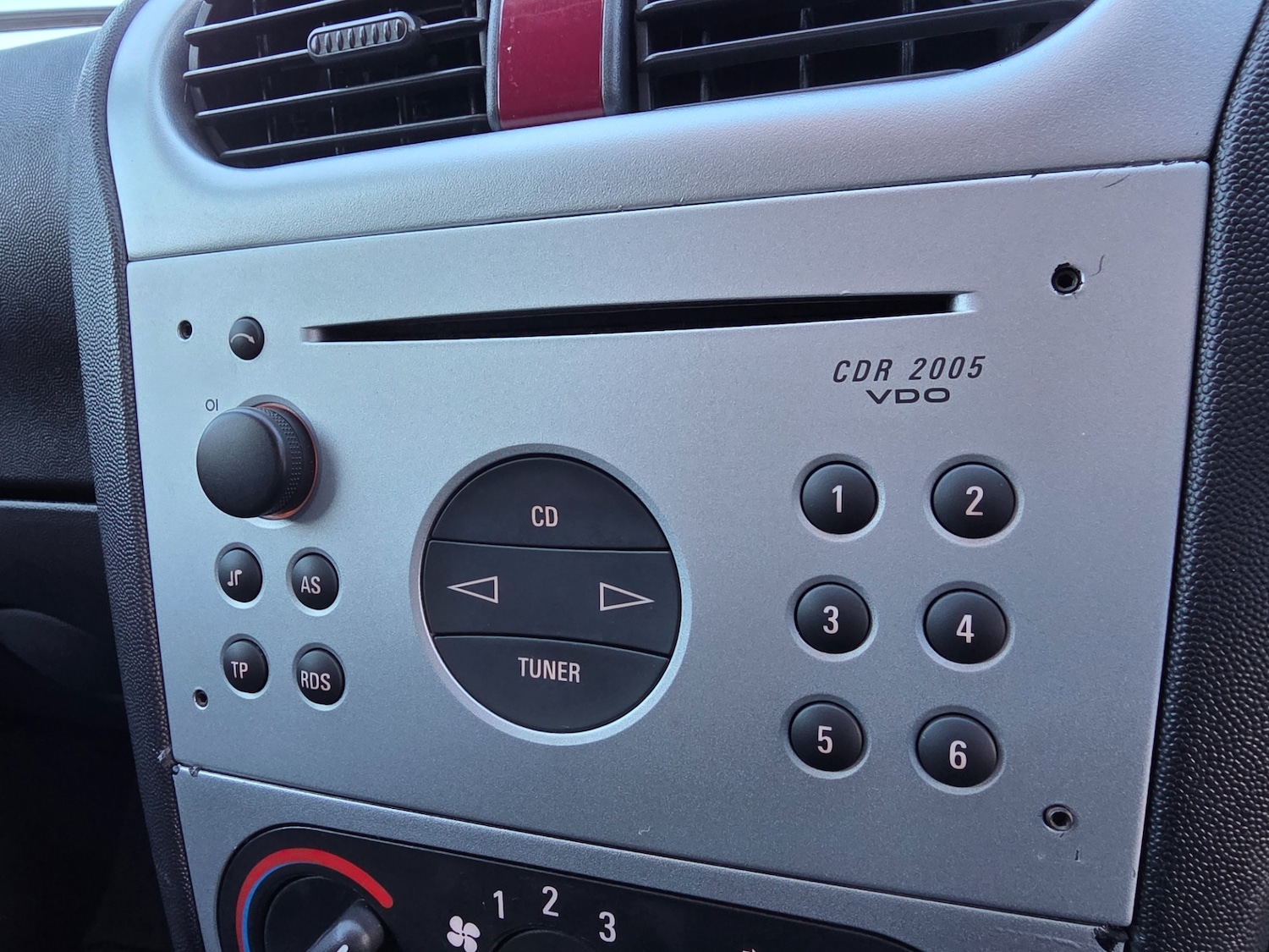 Used Vauxhall Corsa 2003 for sale - 76422111: Photo 59