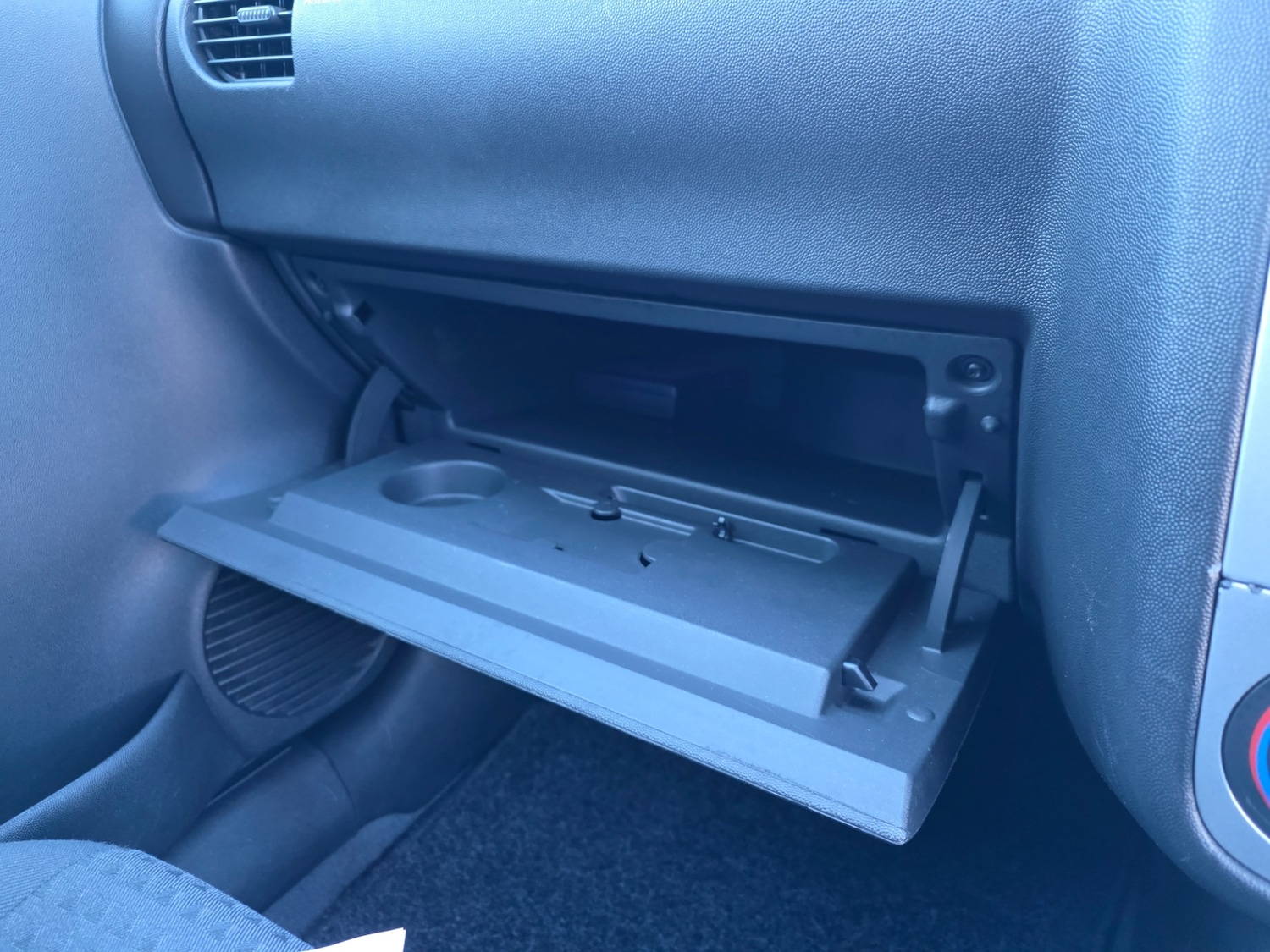 Used Vauxhall Corsa 2003 for sale - 76422111: Photo 63