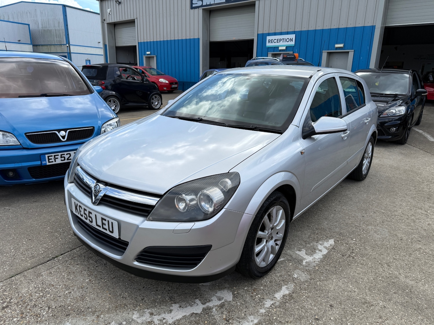 Used Vauxhall Astra 2005 for sale - 75791261: Photo 2