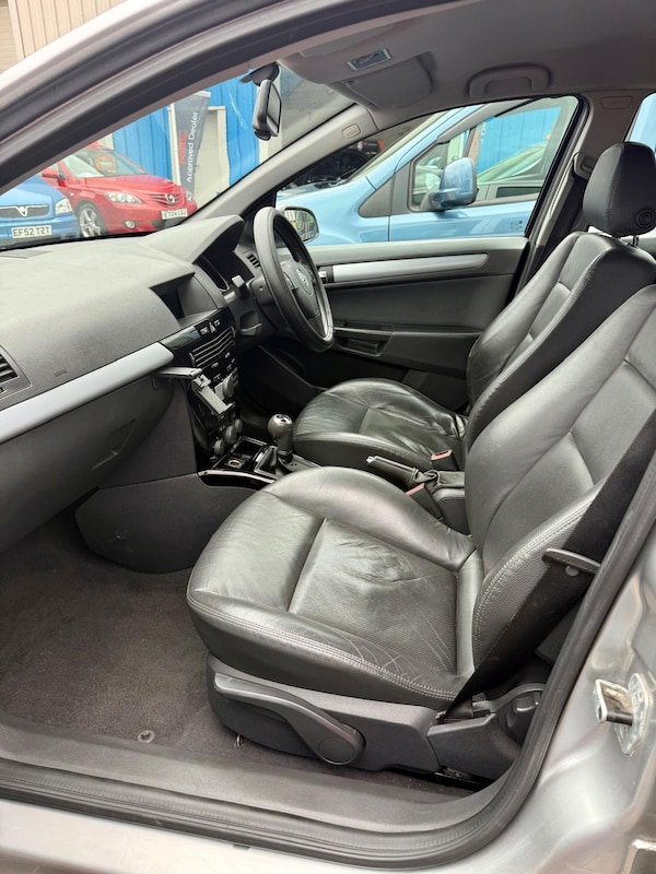 Used Vauxhall Astra 2005 for sale - 75791261: Photo 24