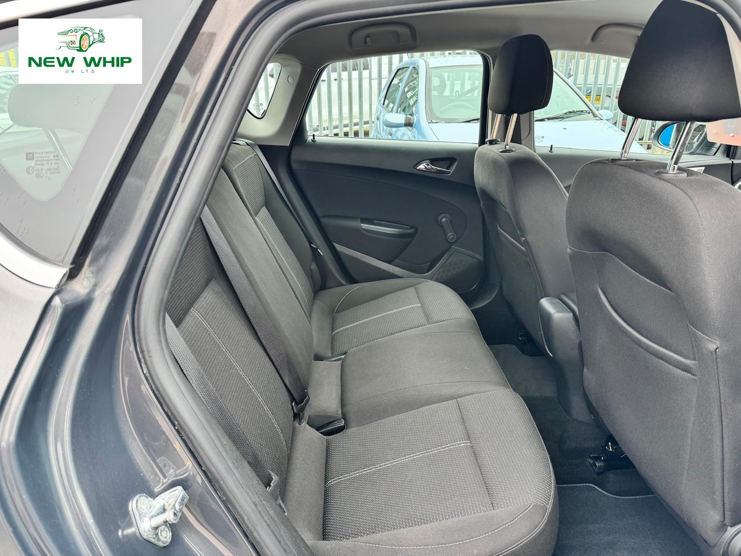 Used Vauxhall Astra 2013 for sale - 77804010: Photo 17