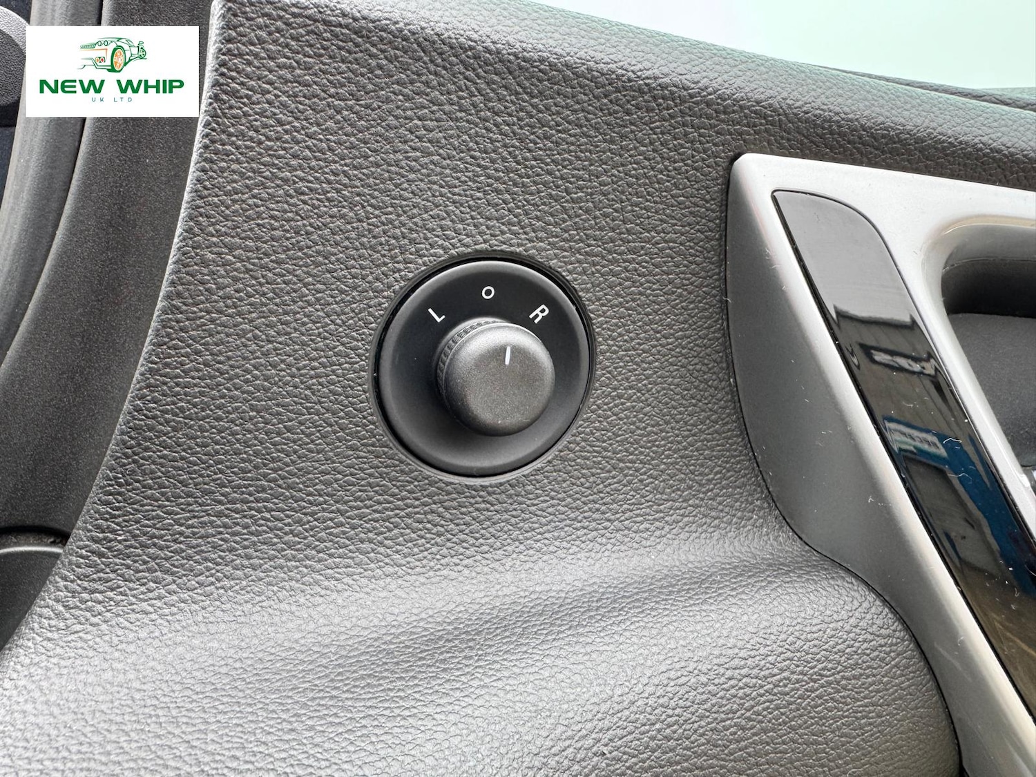 Used Vauxhall Astra 2013 for sale - 77804010: Photo 28