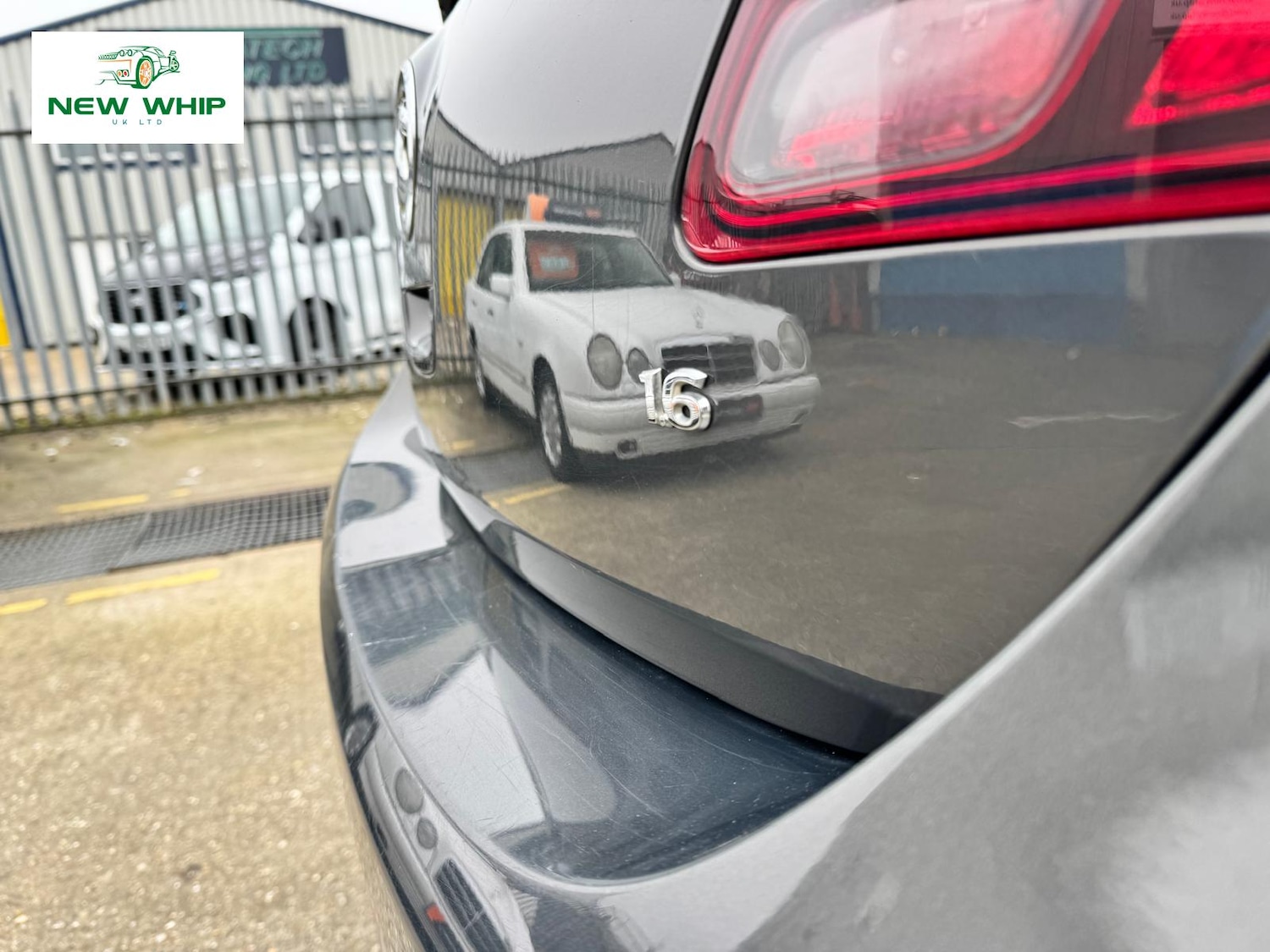 Used Vauxhall Astra 2013 for sale - 77804010: Photo 29