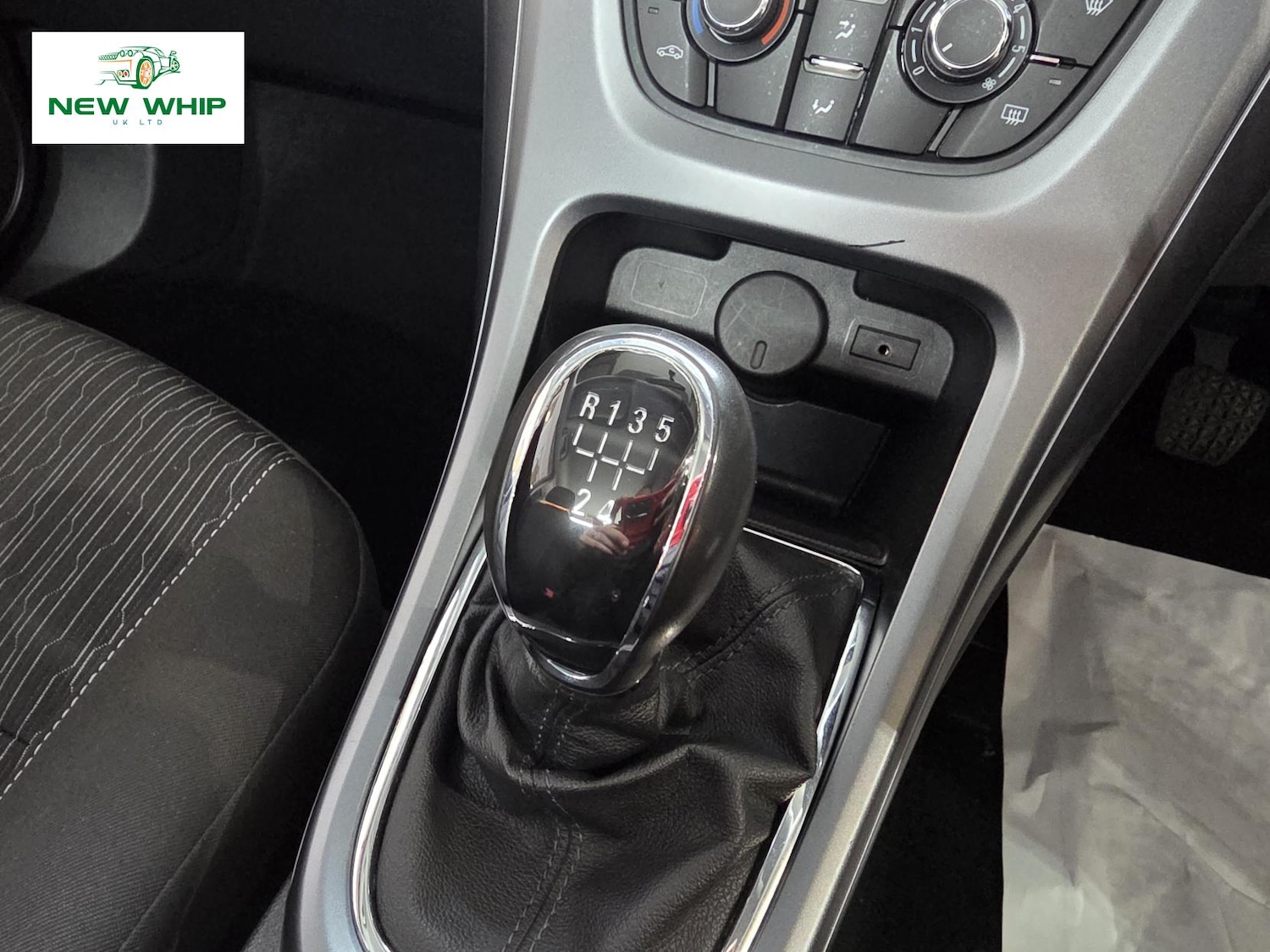 Used Vauxhall Astra 2012 for sale - 77536399: Photo 22