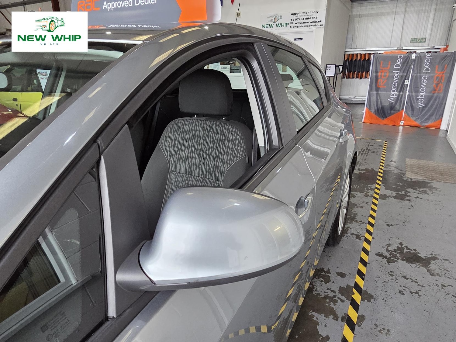 Used Vauxhall Astra 2012 for sale - 77536399: Photo 28