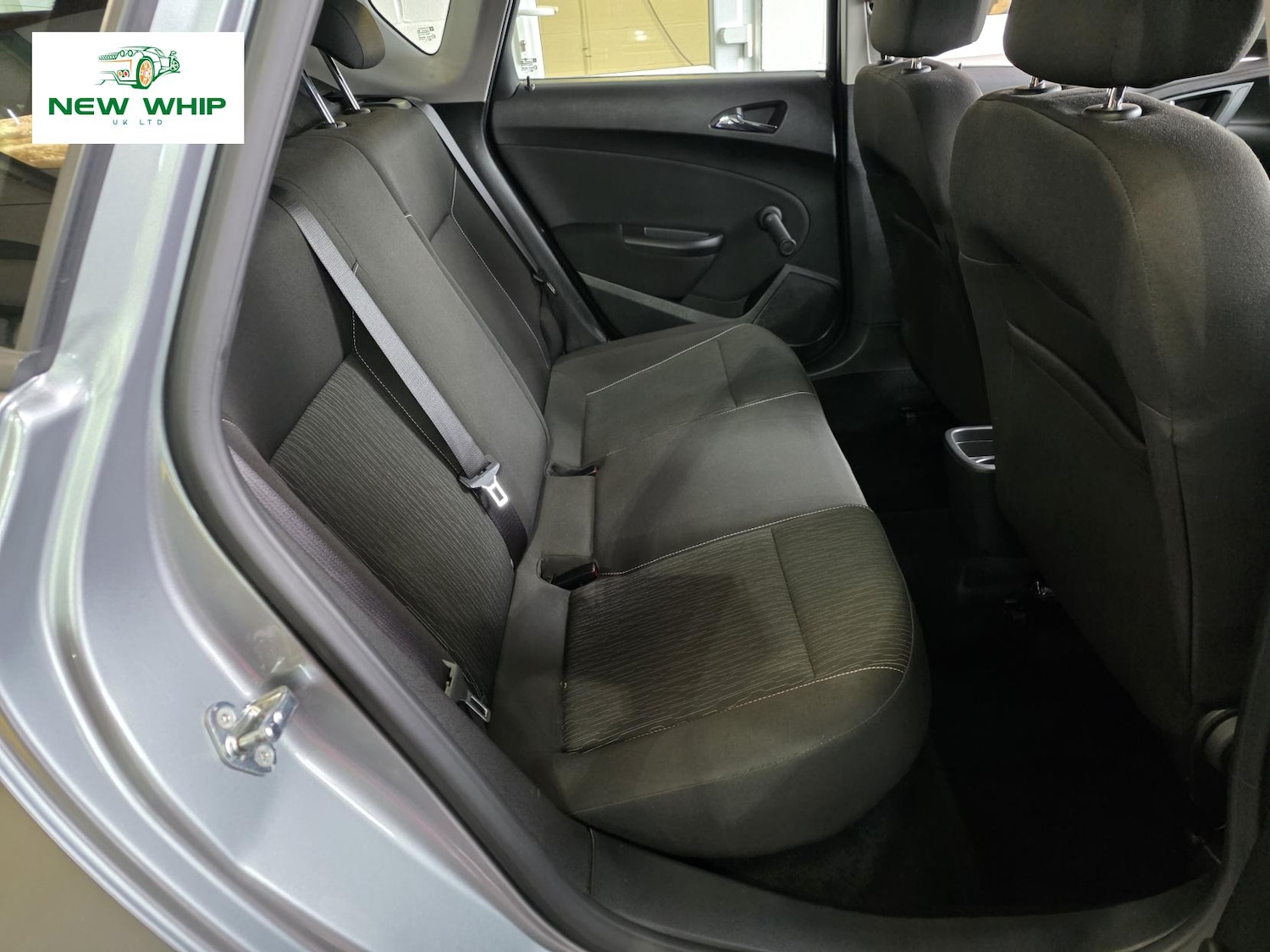 Used Vauxhall Astra 2012 for sale - 77536399: Photo 40