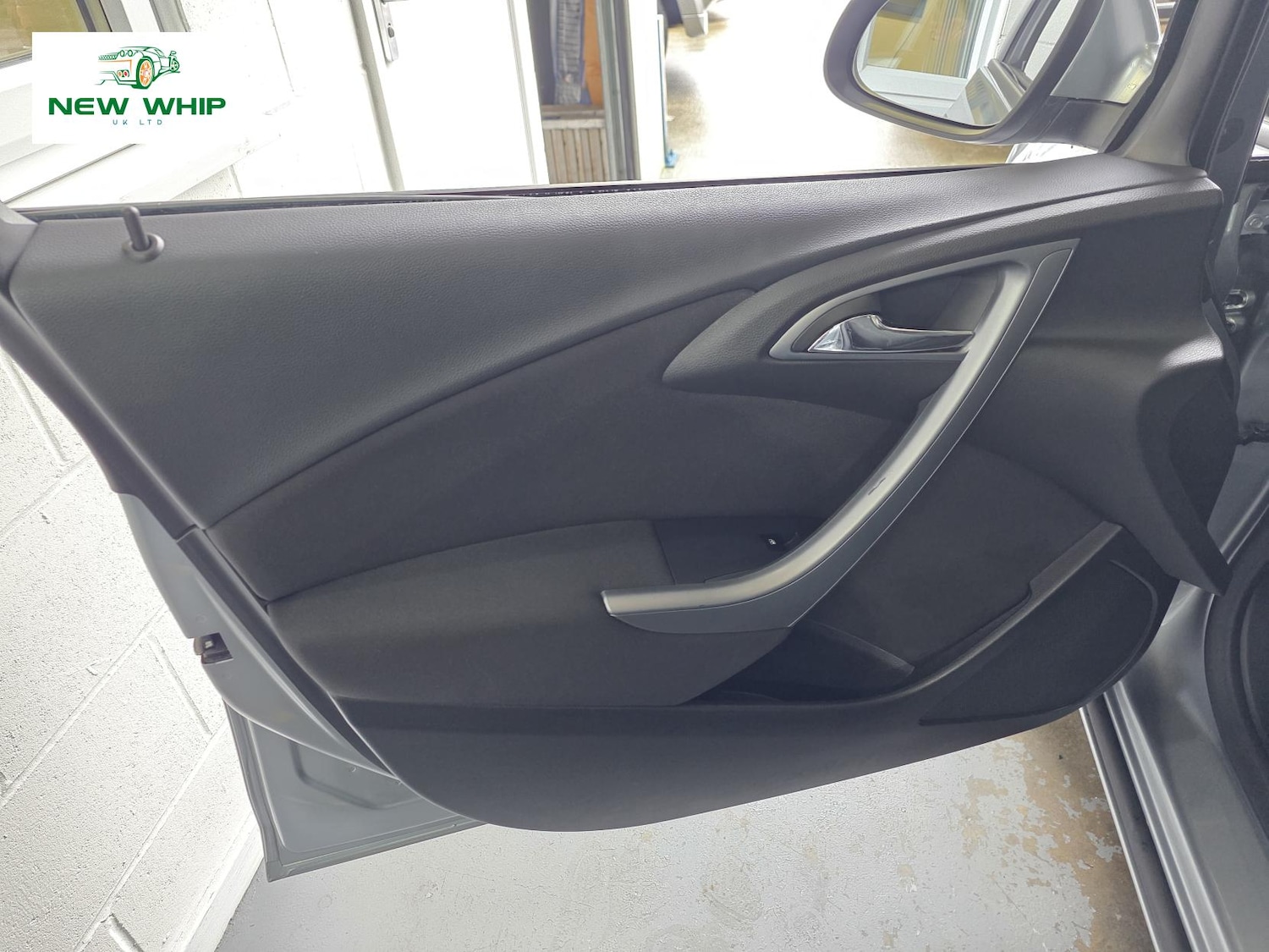 Used Vauxhall Astra 2012 for sale - 77536399: Photo 46