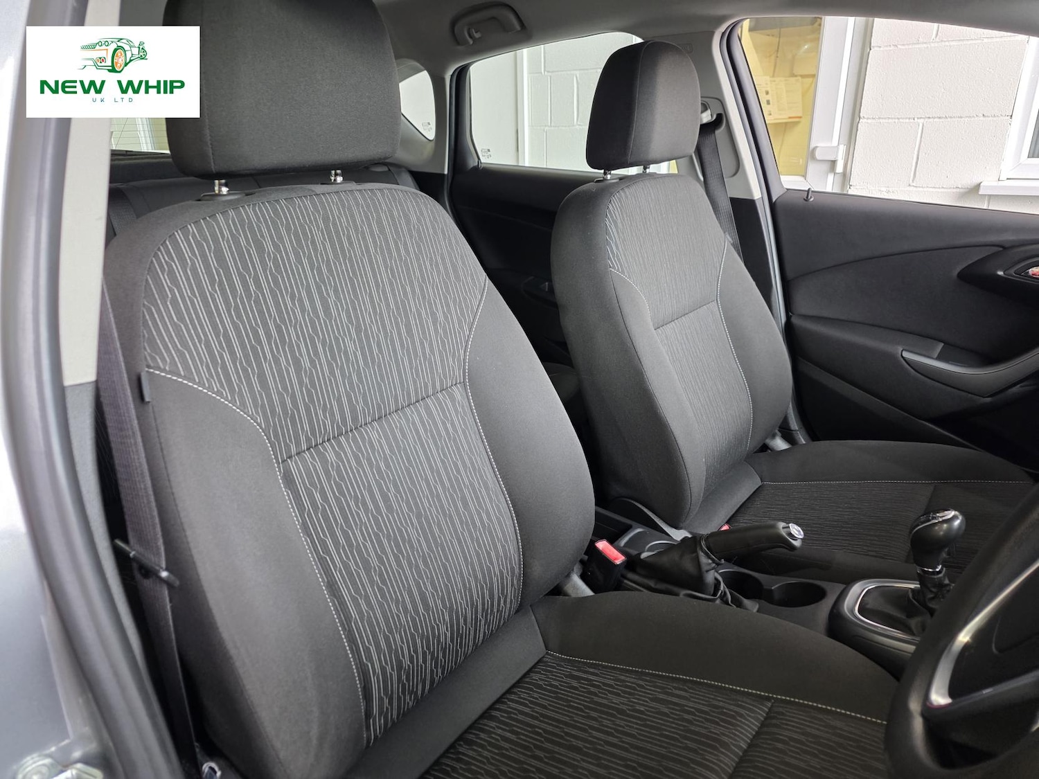 Used Vauxhall Astra 2012 for sale - 77536399: Photo 6