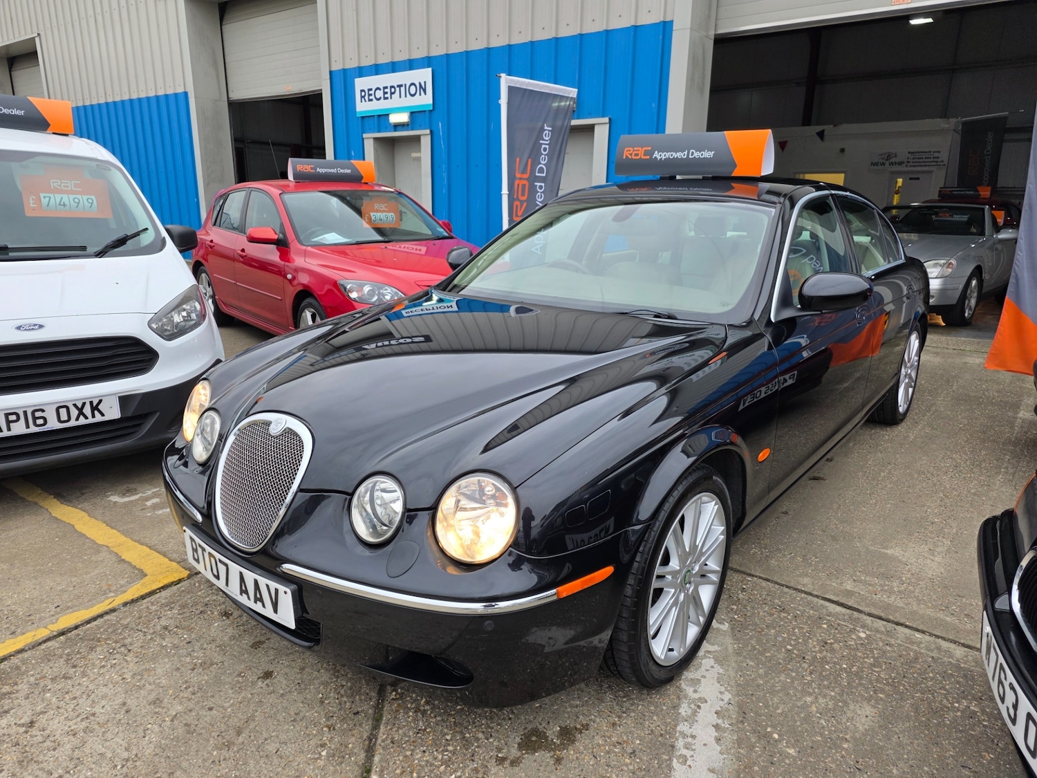 Used Jaguar S-Type 2007 for sale - 76237501: Photo 2
