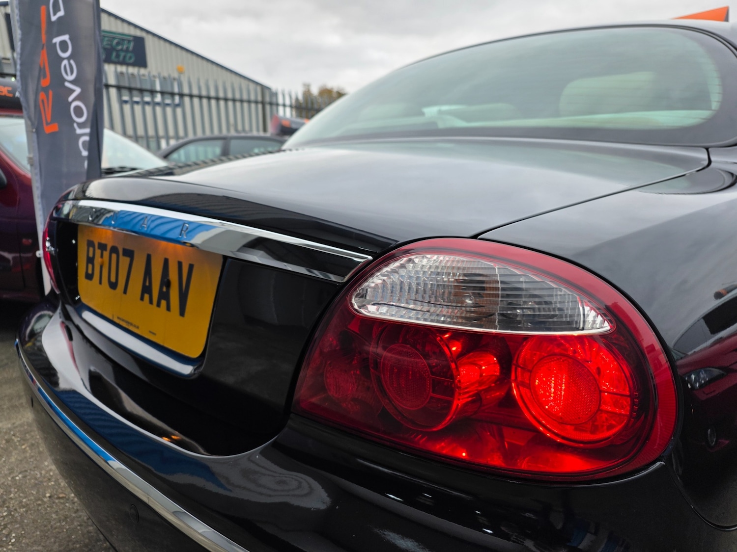 Used Jaguar S-Type 2007 for sale - 76237501: Photo 37