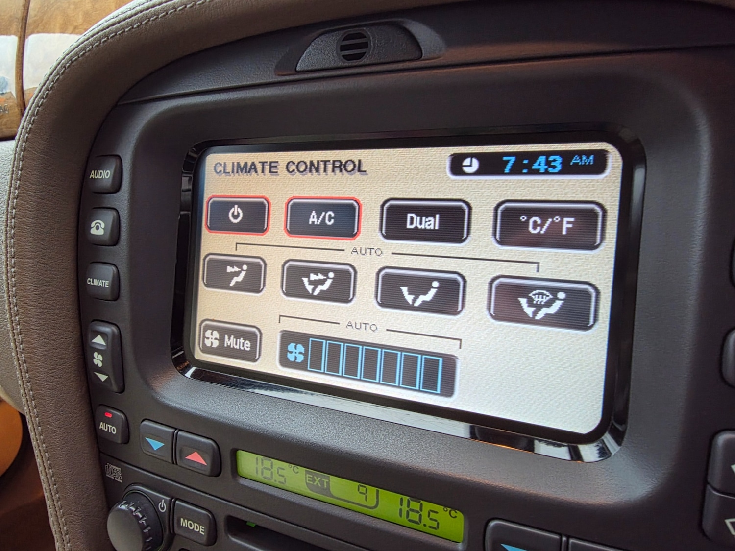 Used Jaguar S-Type 2007 for sale - 76237501: Photo 74