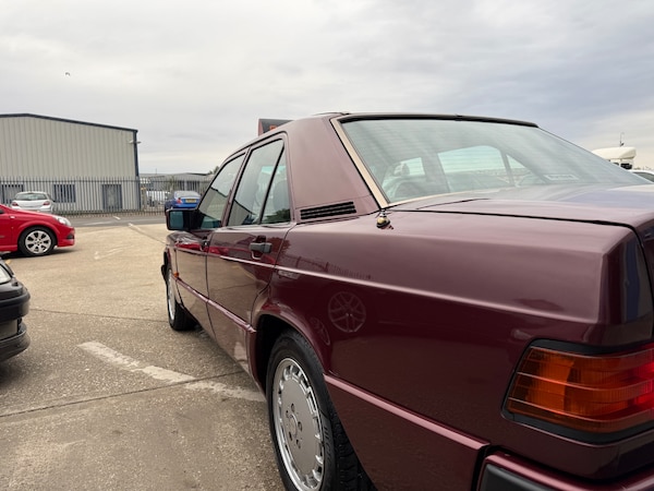 Used Mercedes-Benz 190 1992 for sale - 75668159: Photo 31