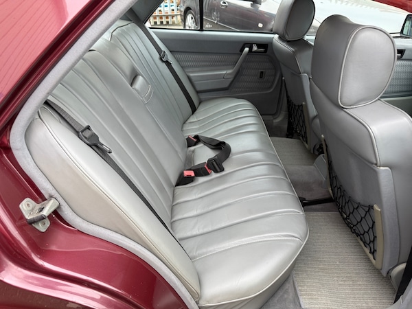 Used Mercedes-Benz 190 1992 for sale - 75668159: Photo 52