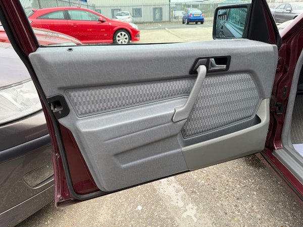 Used Mercedes-Benz 190 1992 for sale - 75668159: Photo 61