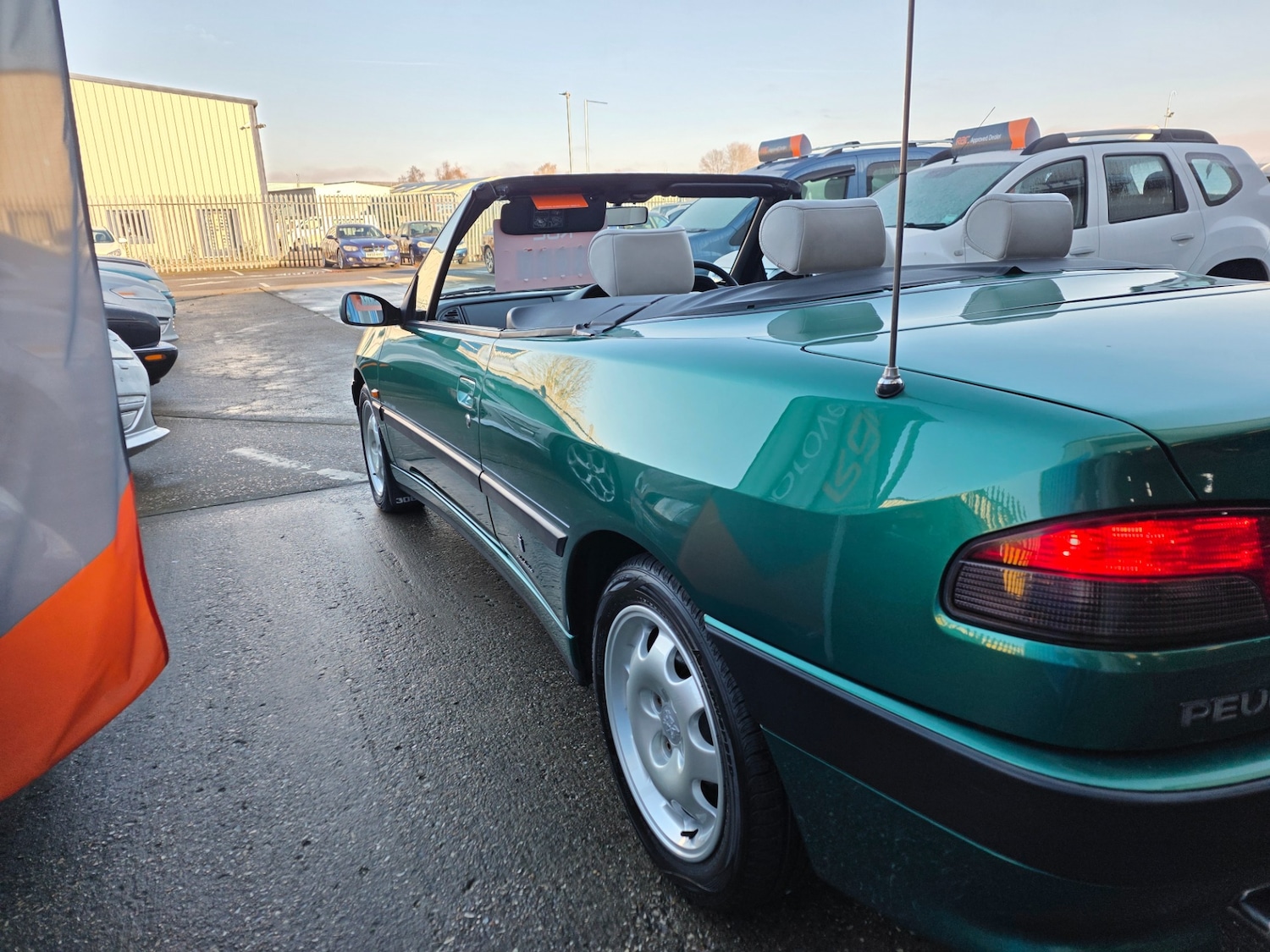 Used Peugeot 306 1995 for sale - 76656489: Photo 10