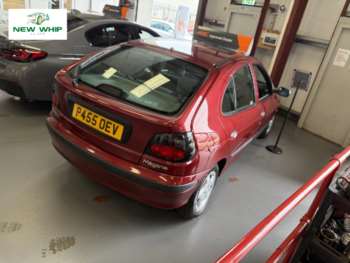 Used Renault Megane 1997 for sale - 74385081: Photo