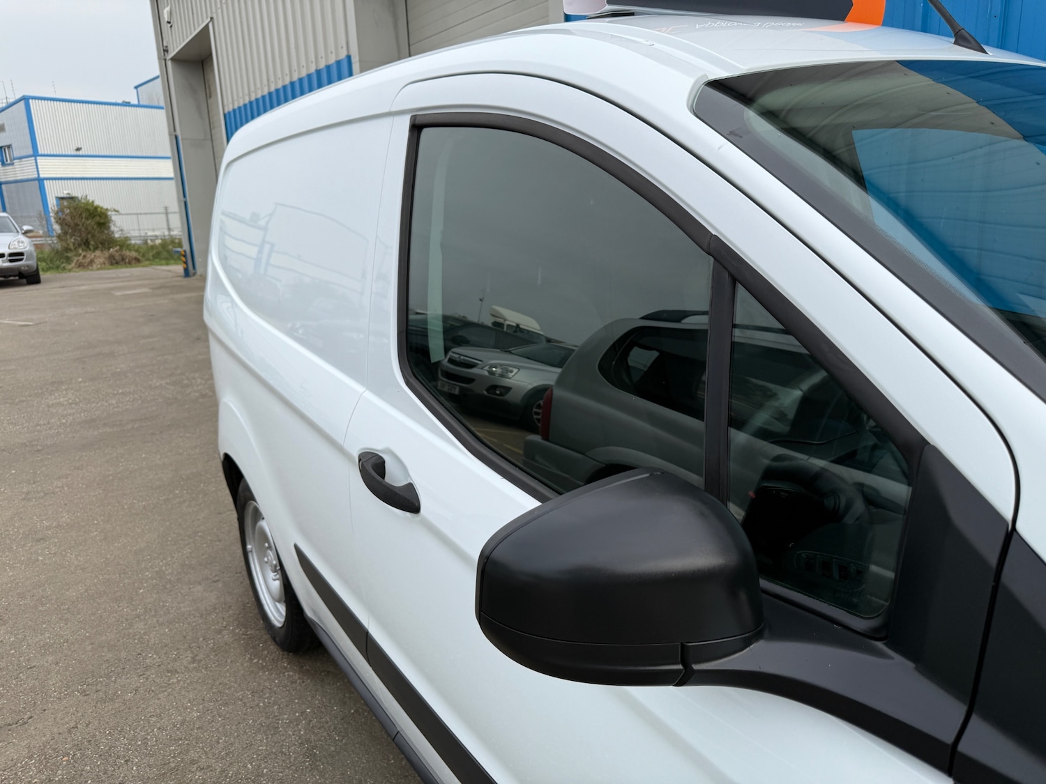 Vehicle 29