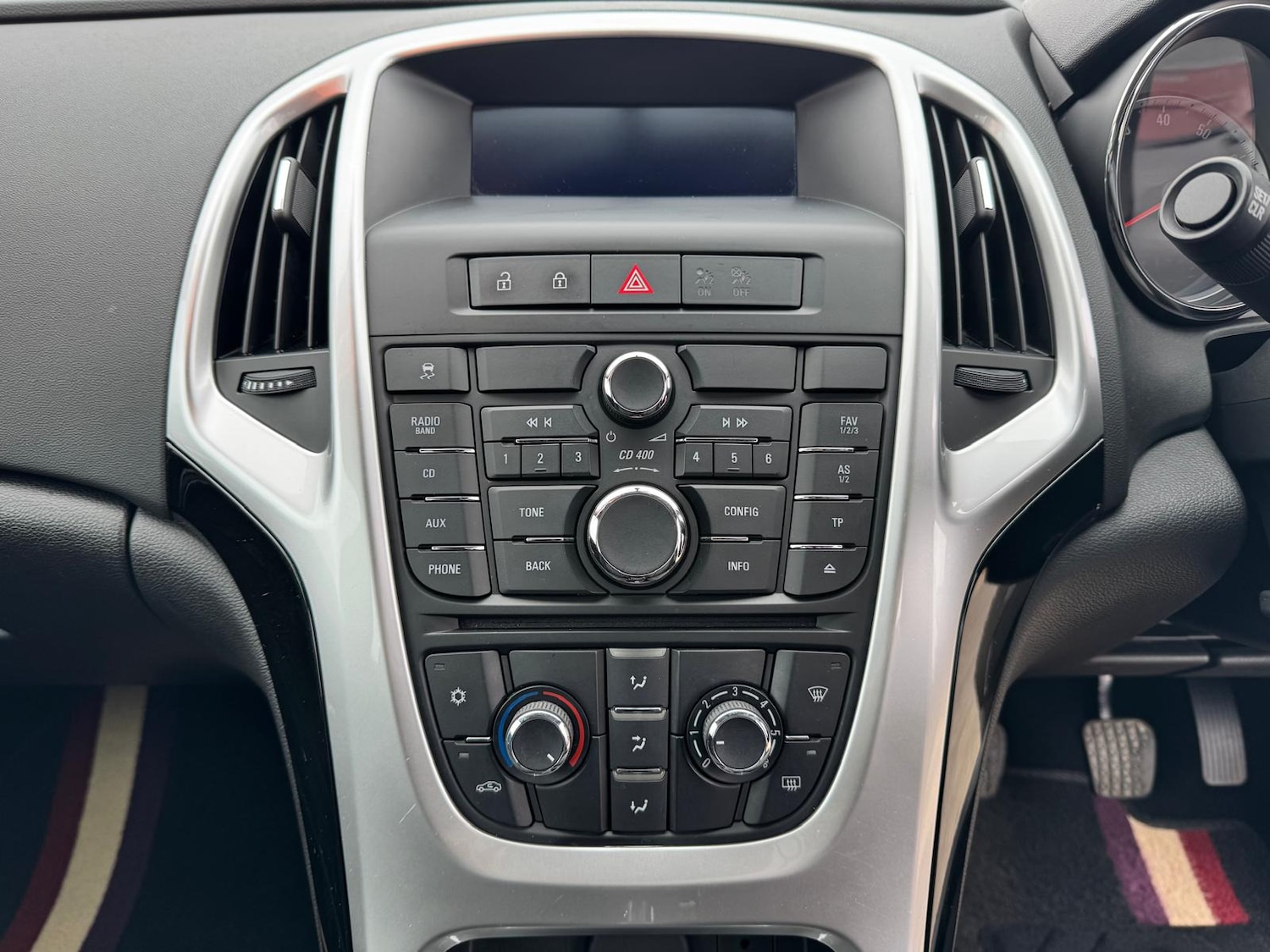 Used Vauxhall Astra 2013 for sale - 77803240: Photo 26