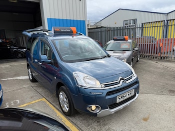 Used Citroen Berlingo 2015 for sale - 75740540: Photo