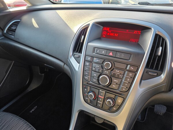 Used Vauxhall Astra 2013 for sale - 76238494: Photo 18
