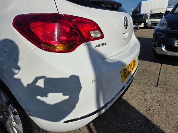 Used Vauxhall Astra 2013 for sale - 76238494: Photo 32