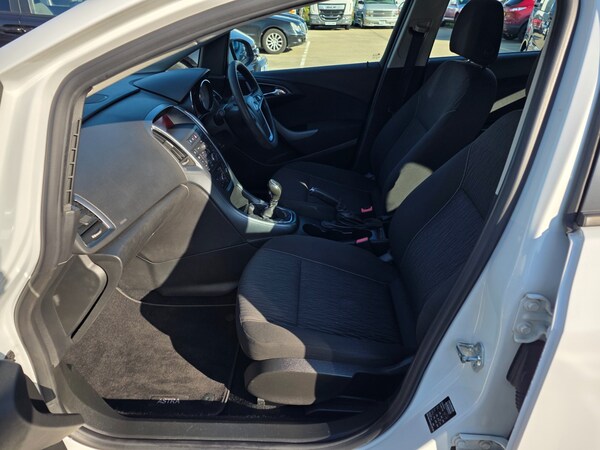 Used Vauxhall Astra 2013 for sale - 76238494: Photo 36