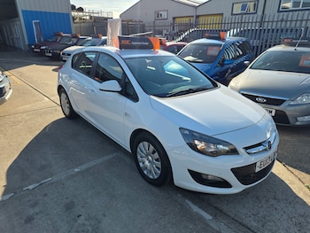 Used Vauxhall Astra 2013 for sale - 76238494: Photo 3