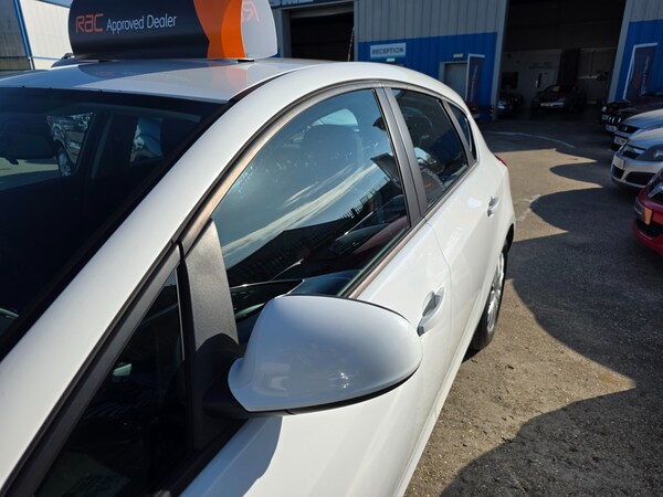 Used Vauxhall Astra 2013 for sale - 76238494: Photo 40