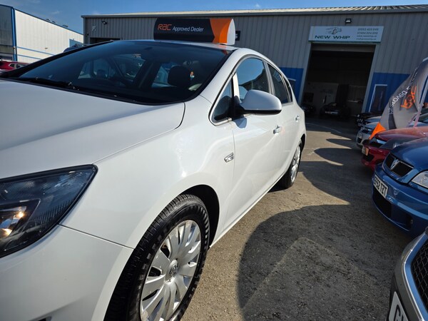 Used Vauxhall Astra 2013 for sale - 76238494: Photo 5