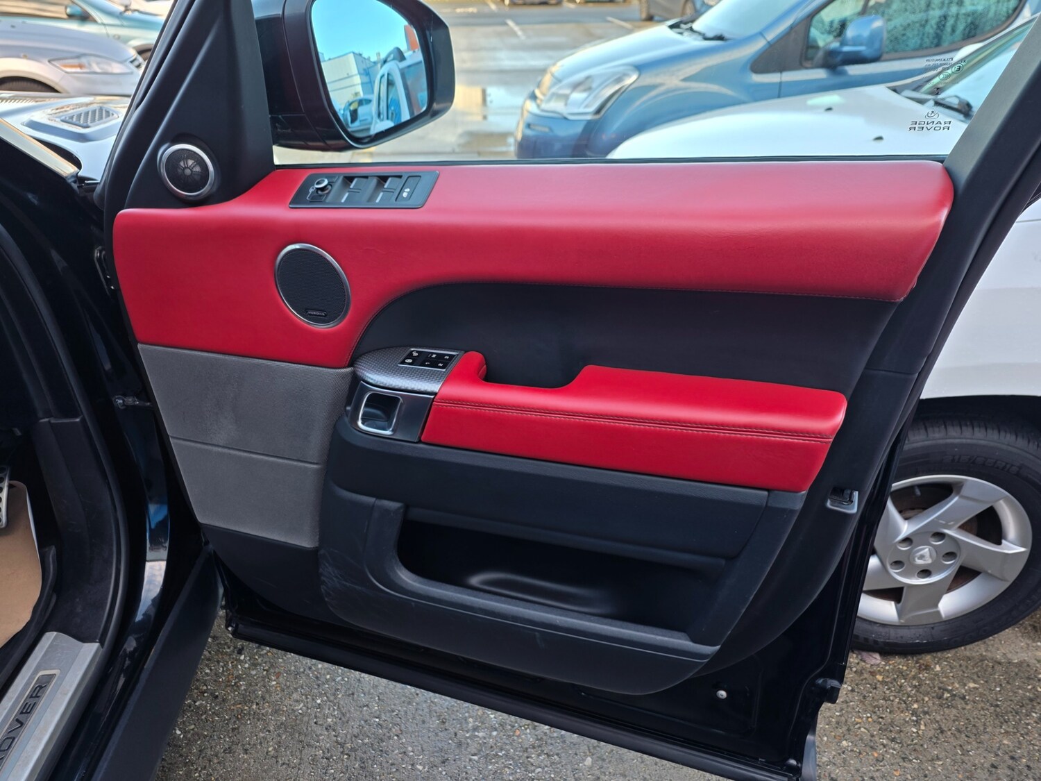 Used Land Rover Range Rover Sport 2014 for sale - 76682718: Photo 63