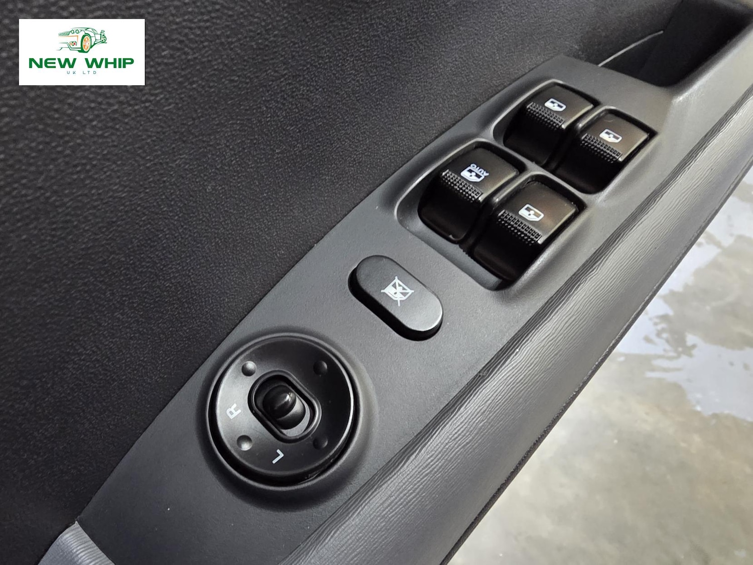 Used Hyundai i10 2013 for sale - 77903516: Photo 16