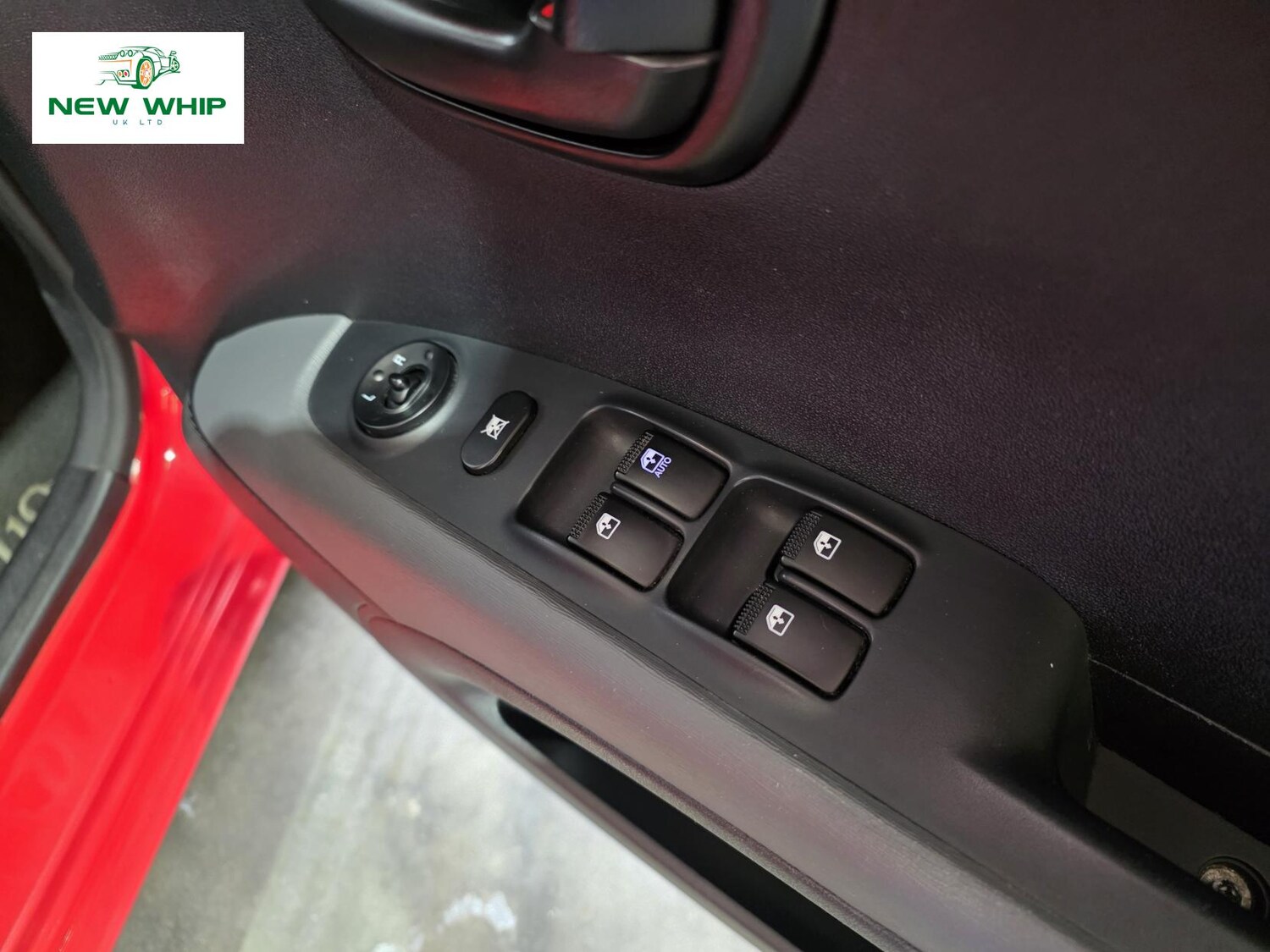 Used Hyundai i10 2013 for sale - 77903516: Photo 40