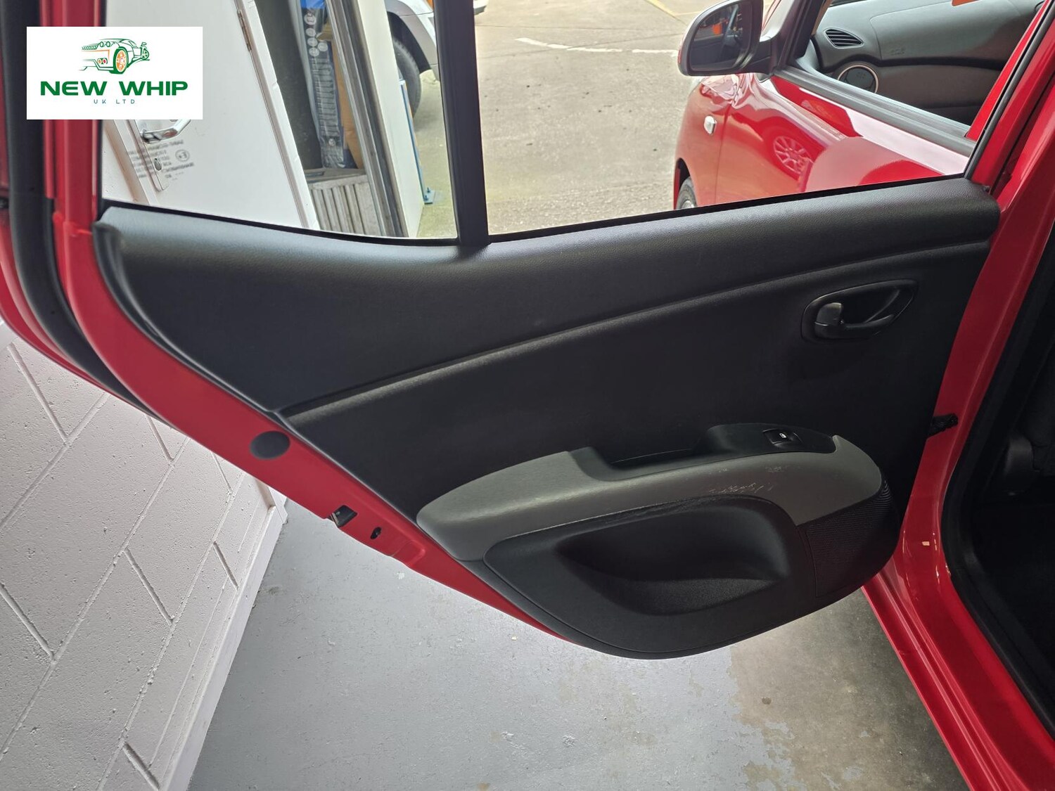 Used Hyundai i10 2013 for sale - 77903516: Photo 50