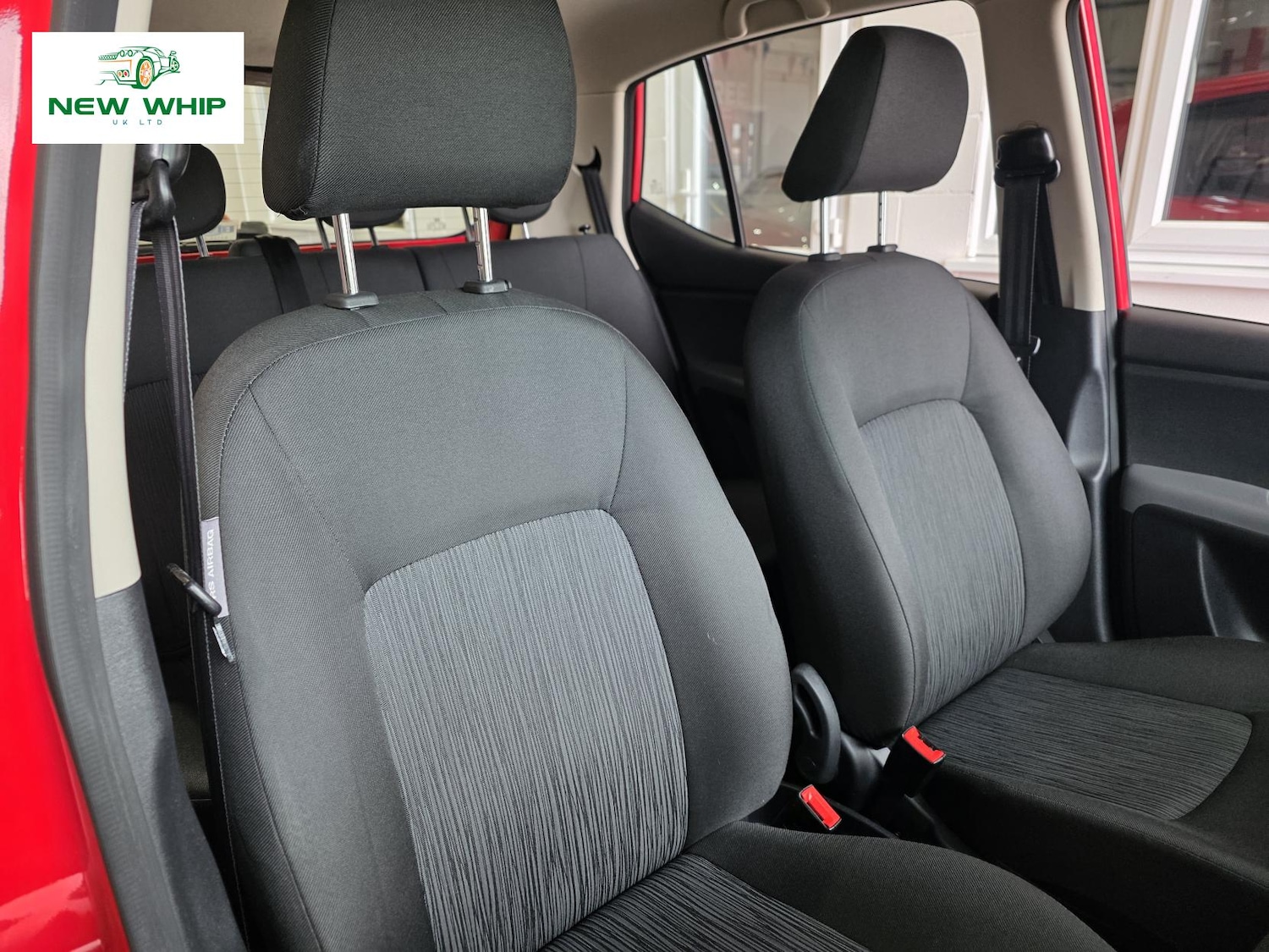 Used Hyundai i10 2013 for sale - 77903516: Photo 6