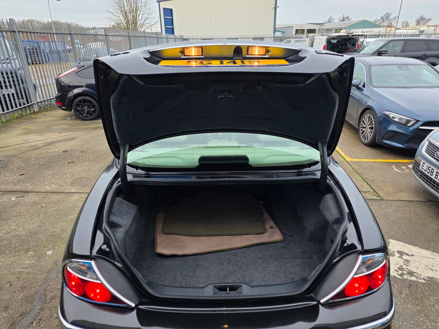 Used Jaguar S-Type 2001 for sale - 77207509: Photo 48