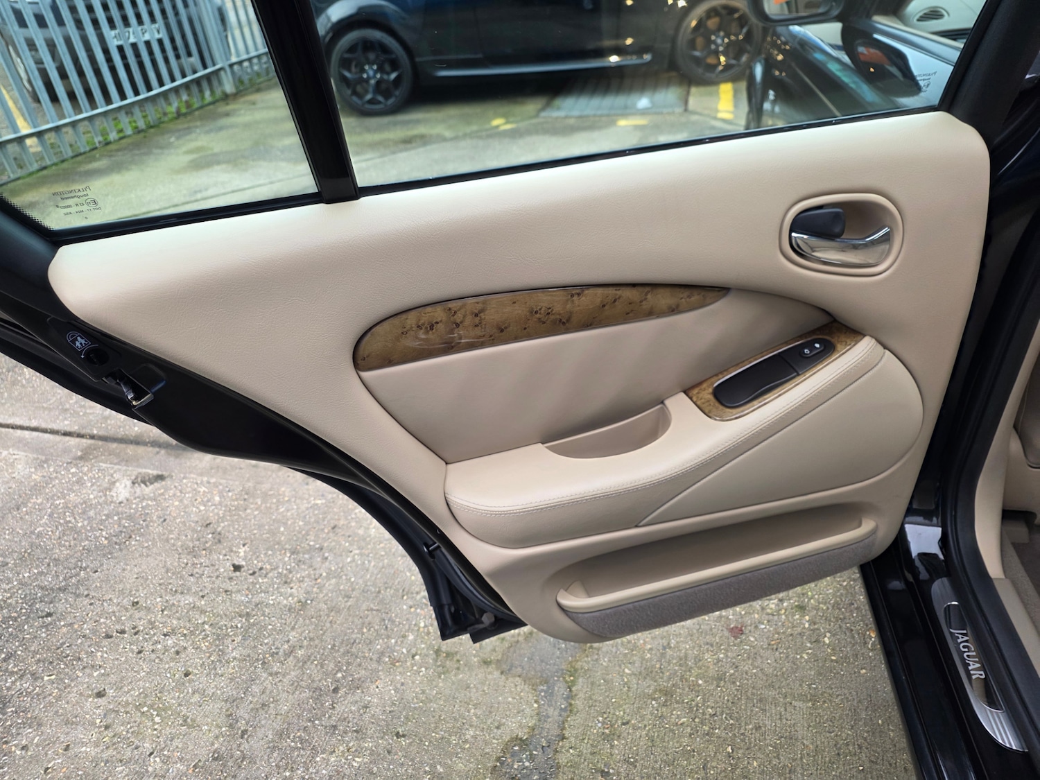 Used Jaguar S-Type 2001 for sale - 77207509: Photo 52