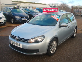 Used Volkswagen Golf 2012 for sale - 77200787: Photo